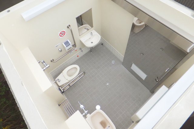 ユニットトイレの特長